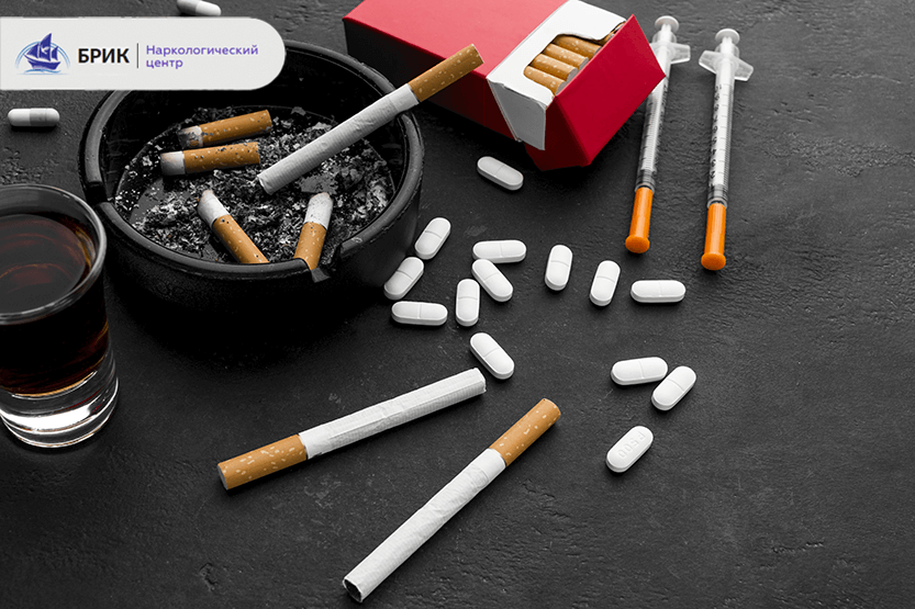 Иллюстрация ко-зависимости и риска одновременного употребления наркотиков и алкоголя